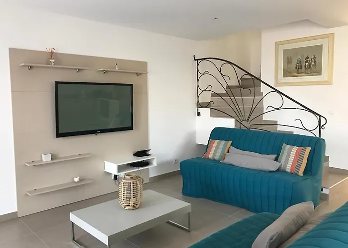 Pdm Paese Di Mare * Santa-Lucia-di-Moriani